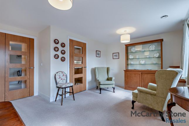51 Cartwright Court, 2 Victoria Road, Malvern photo 3