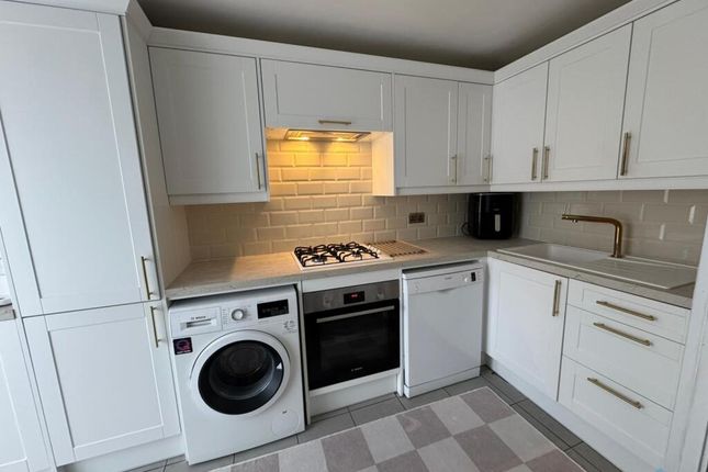 Flat 1, Salisbury Walk, London photo 2