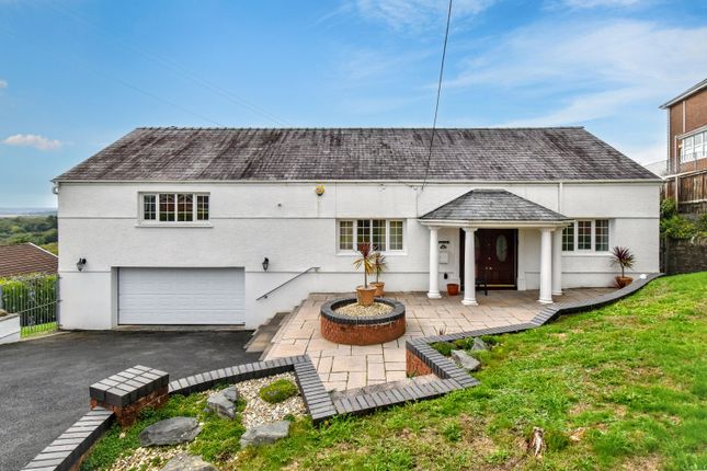 4-bed detached on 99, Hendy, Pontardulais, £410,000