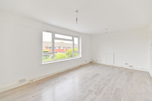 59, Corwen Road, Reading photo 3