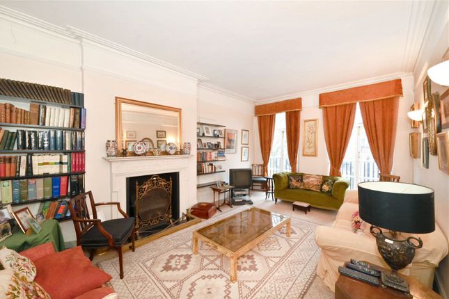 Flat for sale in Coleherne Court, The Little Boltons, Earls Court, Greater London