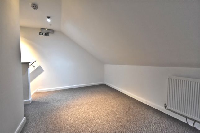 End terrace house to rent in Swan Lane, Stoke, Coventry