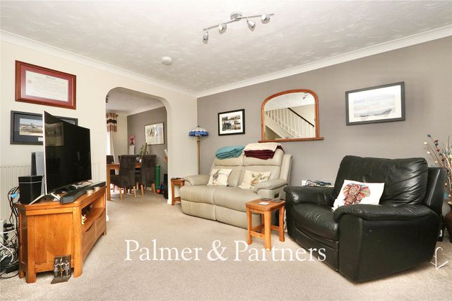 32, Tower Mill Road, Suffolk photo 4