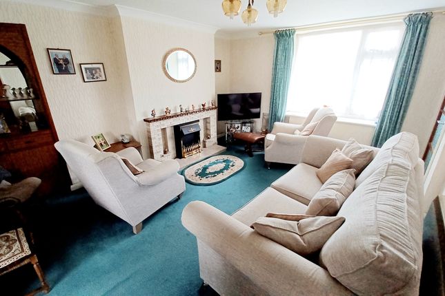 28, Esperley Lane, Bishop Auckland photo 3