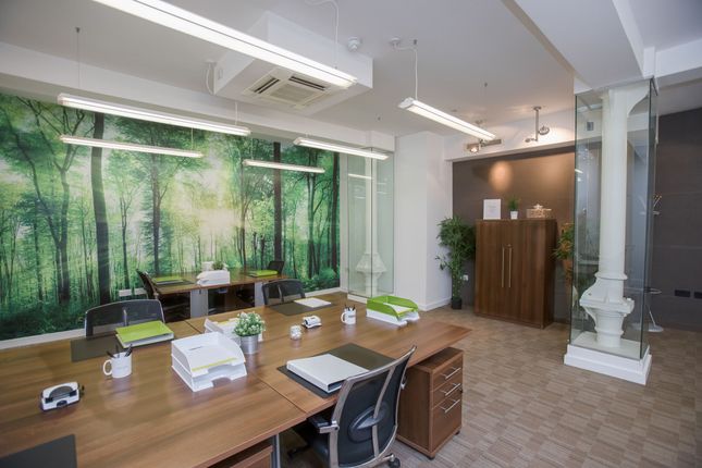 Office to let in Piccadilly, Manchester