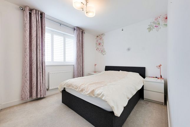 Detached house for sale in Reeds Close, Basildon