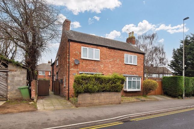 Thumbnail Semi-detached house for sale in Newark Road, Lincoln