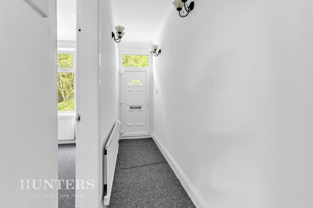 96, Summit, Littleborough photo 3