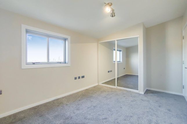 Flat for sale in The Reflection, North Woolwich