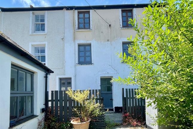 5-bed house on 2, River Terrace, ST. AUSTELL, £164,000