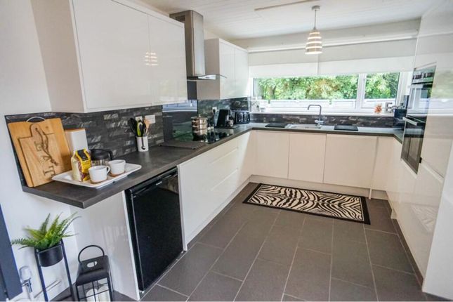 7, Sleaford Road, Tattershall, Lincoln photo 4