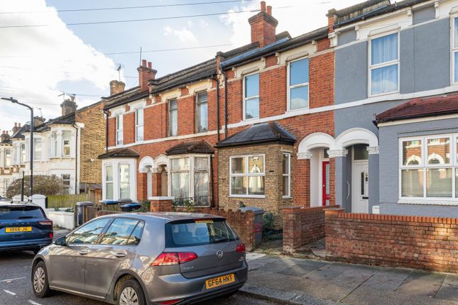 Thumbnail Terraced house for sale in Wendover Road