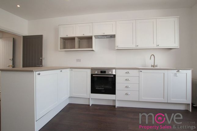 Flat 2, 15 Clarence Parade, Cheltenham photo 4