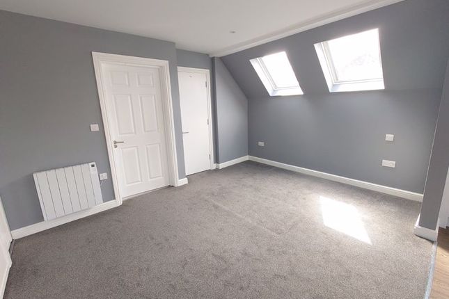 14a, Musgrove Close, Purley photo 3