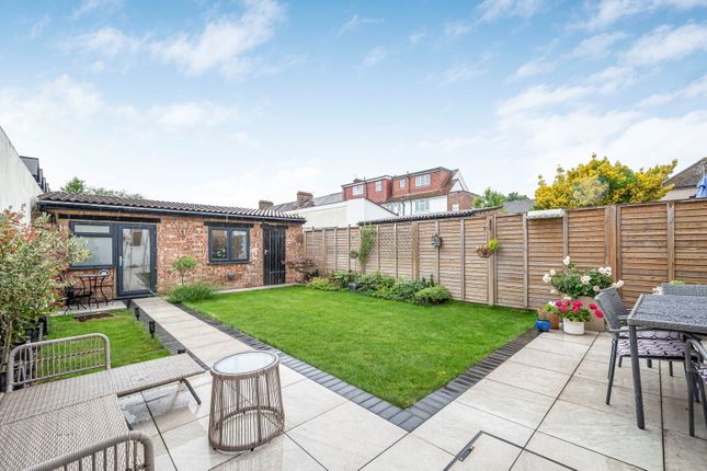 263, Streatham Road, London photo 4