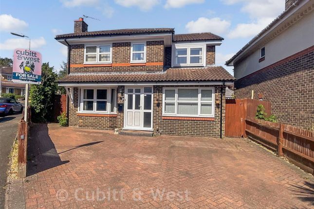 10, Downland Copse, Uckfield photo 4