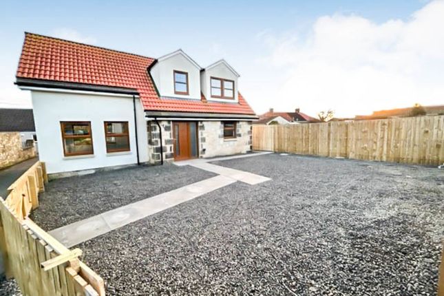 Detached house to rent in Main Street, Coaltown, Glenrothes