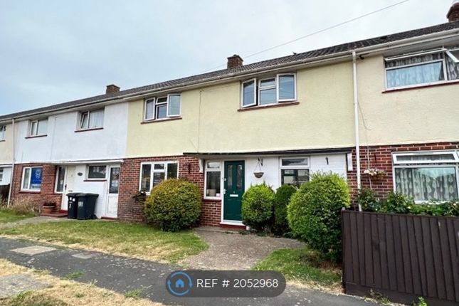 Thumbnail Terraced house to rent in Brading Avenue, Gosport