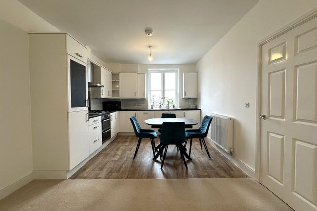 Flat 3, 184, Bridport Road, Dorchester photo 3