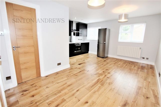 Thumbnail Flat to rent in Clementine Close, Ealing