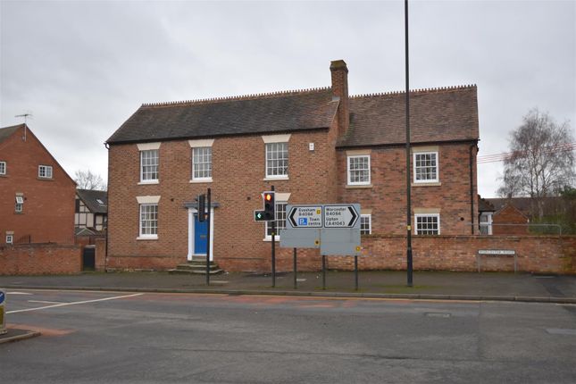 Thumbnail Flat to rent in Worcester Road, Pershore