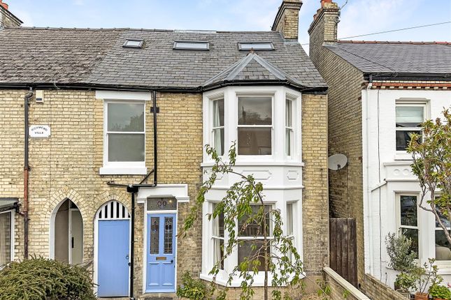 End terrace house for sale in Richmond Road, Cambridge