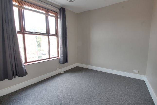 34, Glenfield Road, Leicester photo 5