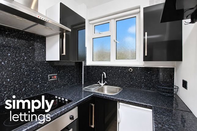 16 Cranley Court, Aldrington Close, Hove photo 4