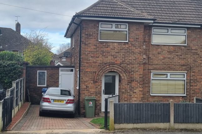 34 Hammerwater Drive, Warsop, Mansfield photo 2