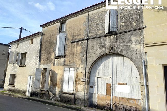Thumbnail Villa for sale in 6 Route Des Gabariers, Vibrac, Charente, Nouvelle-Aquitaine