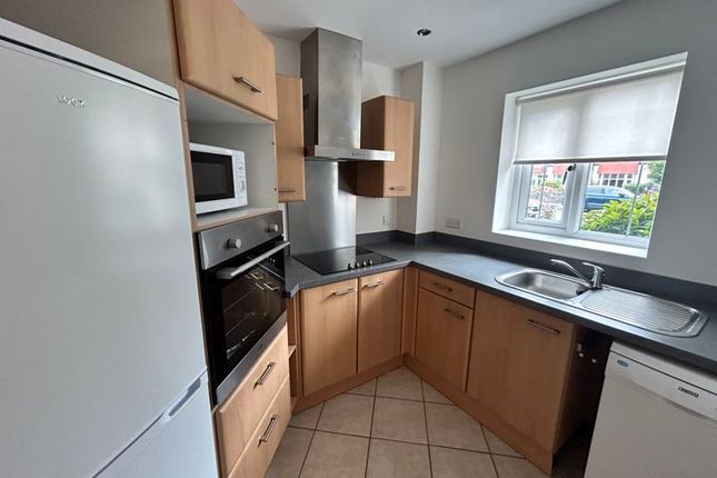 Apt 3 Adlington House, Abbey Road, Colwyn Bay photo 3