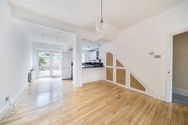 20, Solway Road, London photo 3