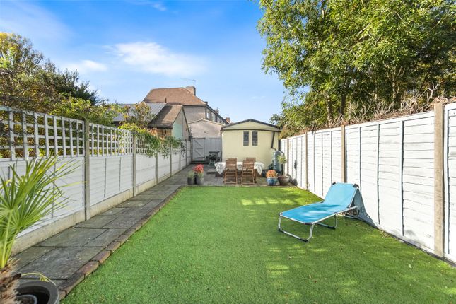 Mill Road, Twickenham photo 2