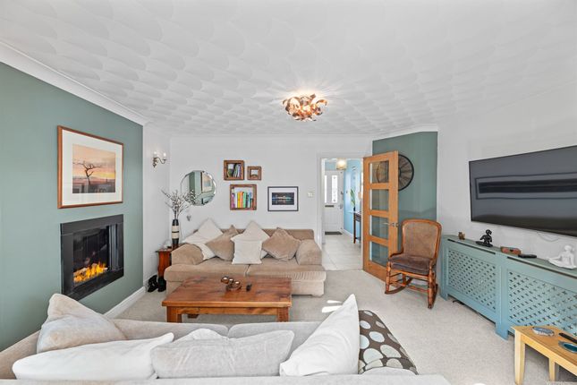 62 Waterside Drive, Frodsham photo 2