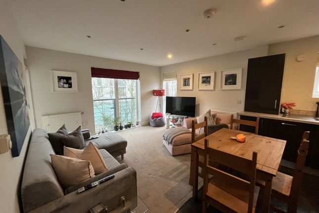 Thumbnail Flat to rent in Bramley Court, 19 Orchard Grove, Orpington