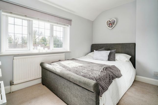 Terraced house for sale in Wistlea Crescent, Colney Heath, St. Albans