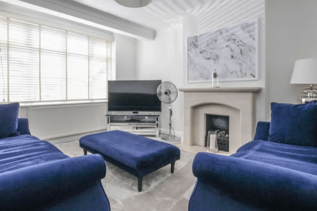 3-bed semi-detached on 19, Westwood Avenue, Brentwood, £650,000