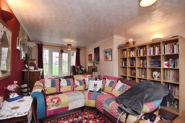 12, Augustus Close, HAVERHILL photo 4