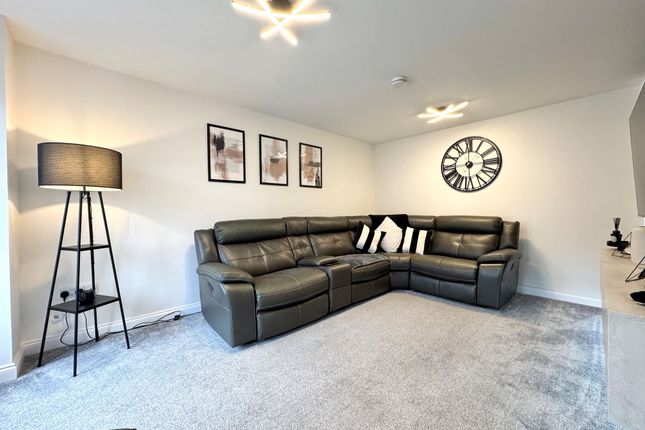 14, Eric Ross Way, Cumnock, KA18 photo 4