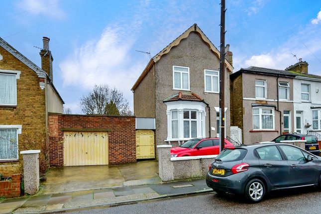 Thumbnail Detached house to rent in Standard Road, Bexleyheath