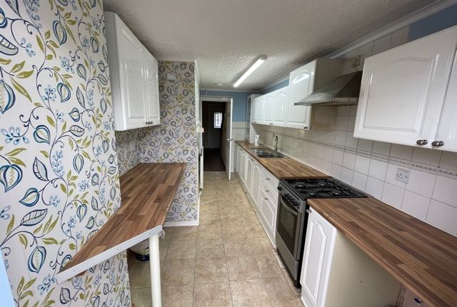 20, Torrington Avenue, Coventry photo 5