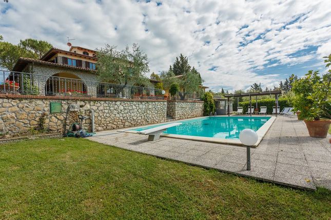Thumbnail Villa for sale in Cetona, Cetona, Toscana