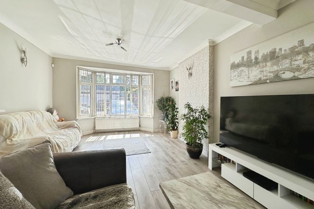 Charlcot, Alexandra Place, Bilston, Wolverhampton photo 4