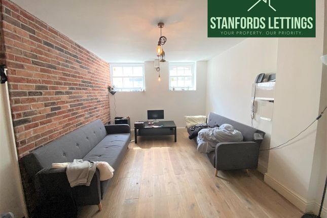Flat 2, 15F, Stone Street, Brighton photo 3