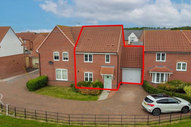 Thumbnail Semi-detached house for sale in Foxglove Way, Cotgrave, Nottingham