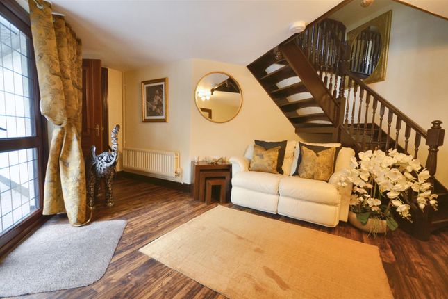 Wrens Nest Cottage, Stone Road, Stoke-On-Trent photo 3
