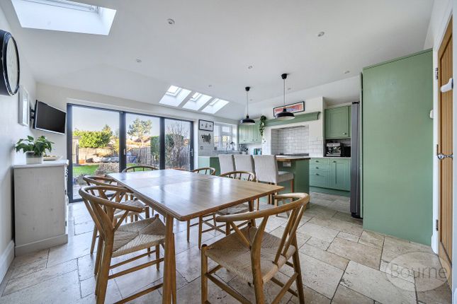 33, Bell Hill, Petersfield photo 3