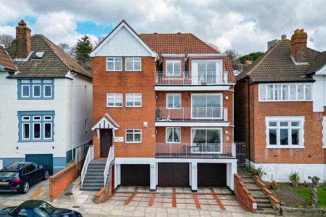 Flat for sale in Belle Vue Court, Leigh Park Road, Leigh-On-Sea