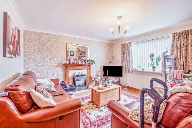 68, Moorview Way, Skipton photo 4
