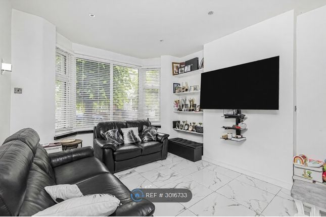 Birdhurst Road, London photo 4